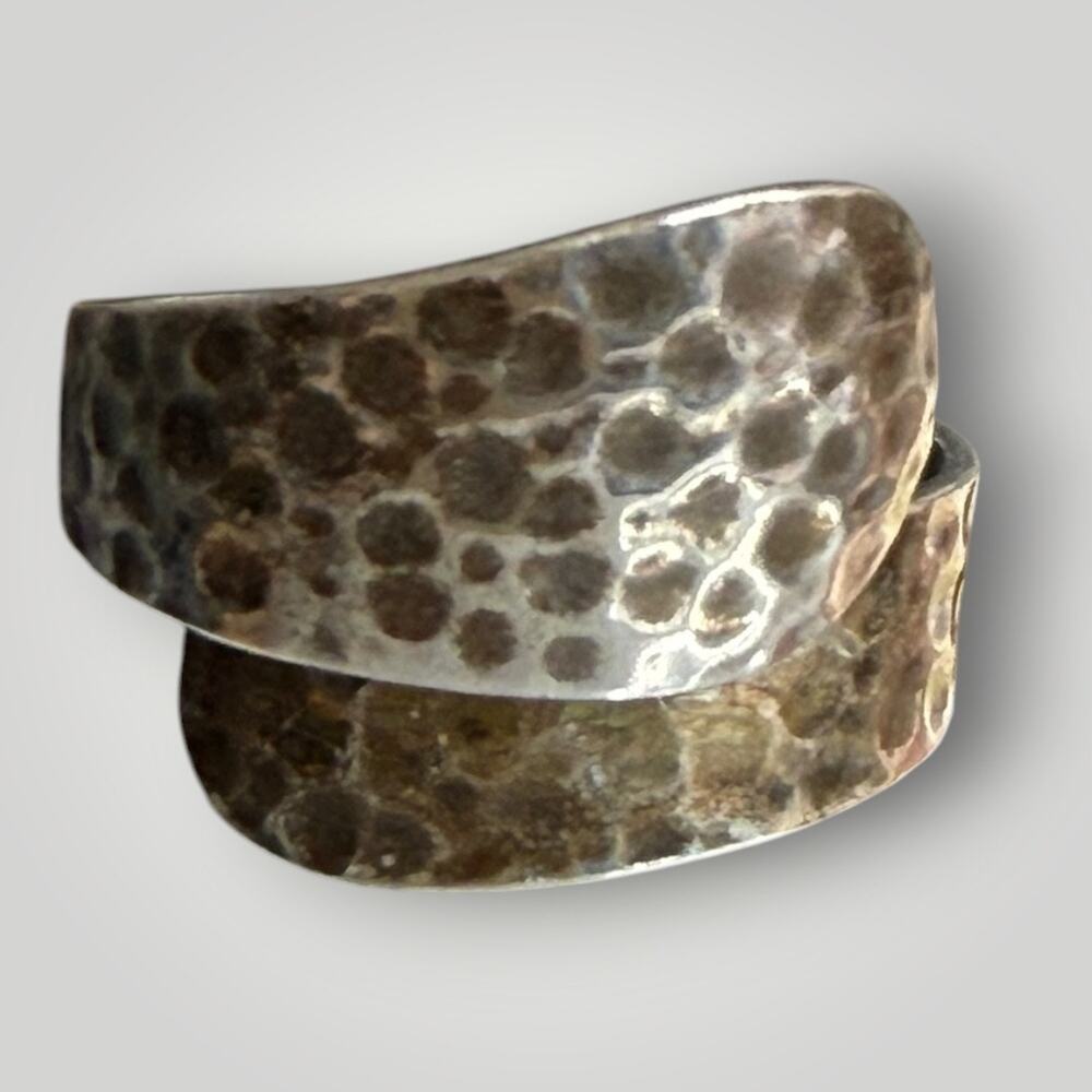 925 STERLING SILVER HAMMERED RJ Graziano BYPASS RING ADJUSTABLE SIZE 8-13